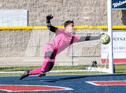 Thumbnail 1 in Prescott vs. Walden Grove (AIA 4A Semifinal) photogallery.