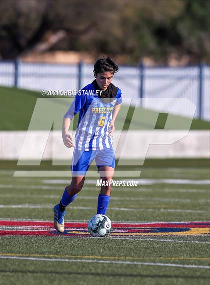 Thumbnail 3 in Prescott vs. Walden Grove (AIA 4A Semifinal) photogallery.