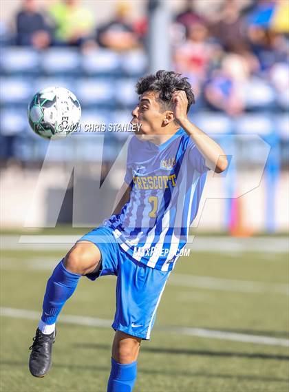Thumbnail 2 in Prescott vs. Walden Grove (AIA 4A Semifinal) photogallery.