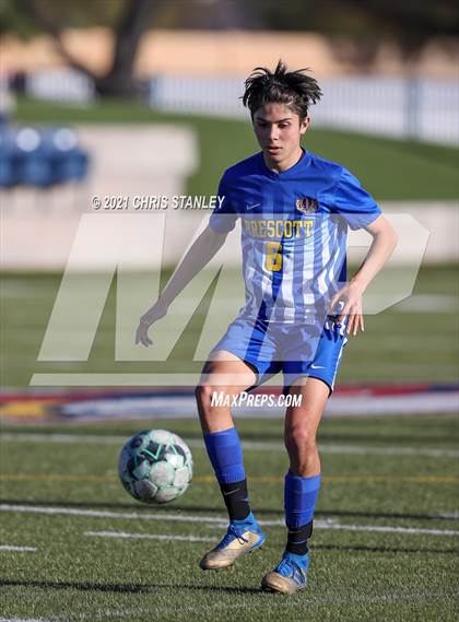 Thumbnail 3 in Prescott vs. Walden Grove (AIA 4A Semifinal) photogallery.
