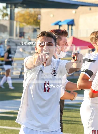 Thumbnail 3 in Prescott vs. Walden Grove (AIA 4A Semifinal) photogallery.