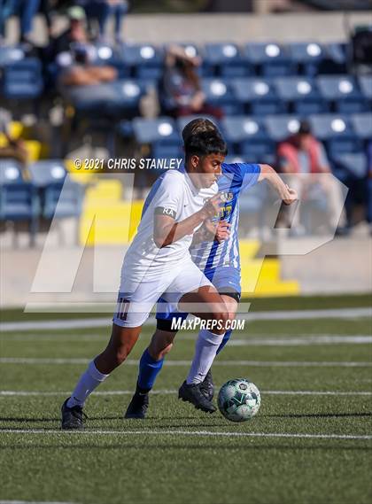 Thumbnail 2 in Prescott vs. Walden Grove (AIA 4A Semifinal) photogallery.