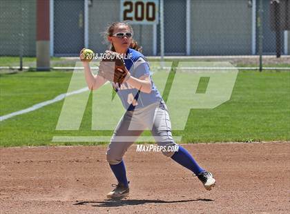 Thumbnail 2 in Lyman Memorial vs Norwich Free Academy (ECC Quarterfinal) photogallery.