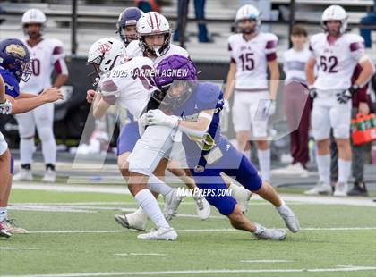 Thumbnail 3 in Shiner @ Iola (UIL 2A D2 Football Regional Semifinal) photogallery.