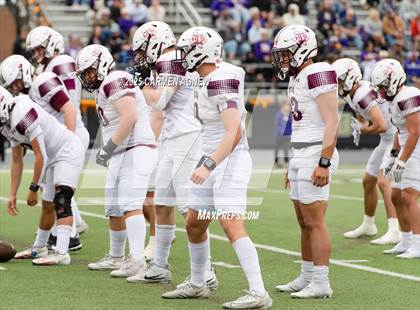 Thumbnail 2 in Shiner @ Iola (UIL 2A D2 Football Regional Semifinal) photogallery.