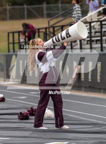 Thumbnail 2 in Shiner @ Iola (UIL 2A D2 Football Regional Semifinal) photogallery.