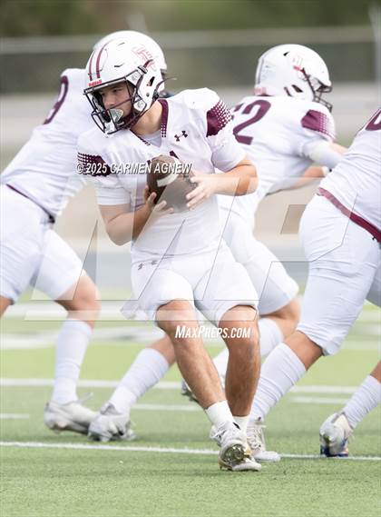 Thumbnail 3 in Shiner @ Iola (UIL 2A D2 Football Regional Semifinal) photogallery.