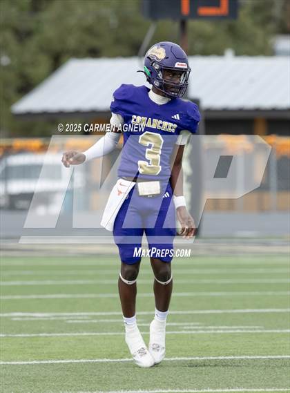 Thumbnail 1 in Shiner @ Iola (UIL 2A D2 Football Regional Semifinal) photogallery.