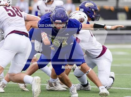 Thumbnail 2 in Shiner @ Iola (UIL 2A D2 Football Regional Semifinal) photogallery.