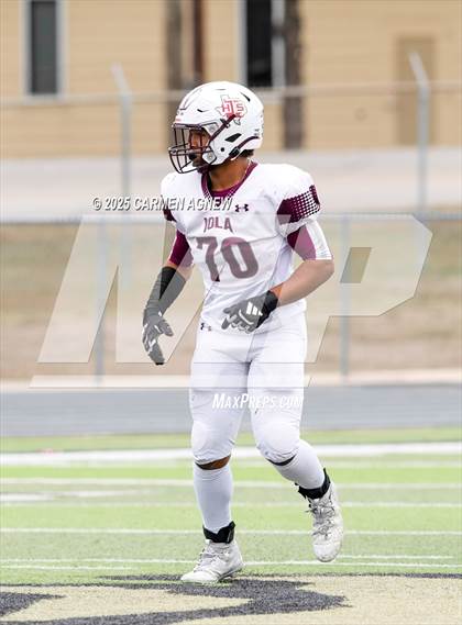 Thumbnail 3 in Shiner @ Iola (UIL 2A D2 Football Regional Semifinal) photogallery.