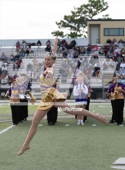 Thumbnail 1 in Shiner @ Iola (UIL 2A D2 Football Regional Semifinal) photogallery.