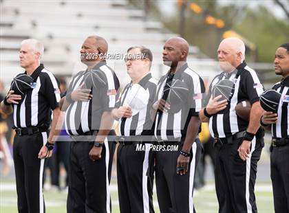 Thumbnail 3 in Shiner @ Iola (UIL 2A D2 Football Regional Semifinal) photogallery.
