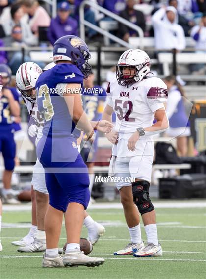 Thumbnail 2 in Shiner @ Iola (UIL 2A D2 Football Regional Semifinal) photogallery.