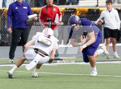 Thumbnail 2 in Shiner @ Iola (UIL 2A D2 Football Regional Semifinal) photogallery.