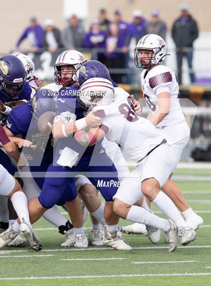 Thumbnail 3 in Shiner @ Iola (UIL 2A D2 Football Regional Semifinal) photogallery.