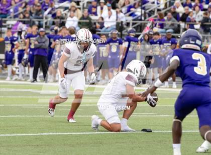 Thumbnail 2 in Shiner @ Iola (UIL 2A D2 Football Regional Semifinal) photogallery.