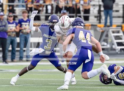 Thumbnail 3 in Shiner @ Iola (UIL 2A D2 Football Regional Semifinal) photogallery.
