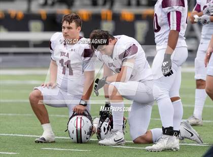 Thumbnail 3 in Shiner @ Iola (UIL 2A D2 Football Regional Semifinal) photogallery.