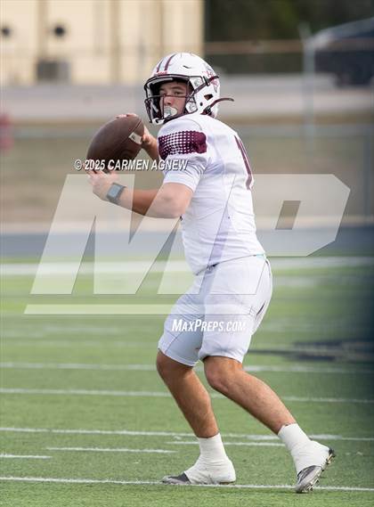 Thumbnail 2 in Shiner @ Iola (UIL 2A D2 Football Regional Semifinal) photogallery.