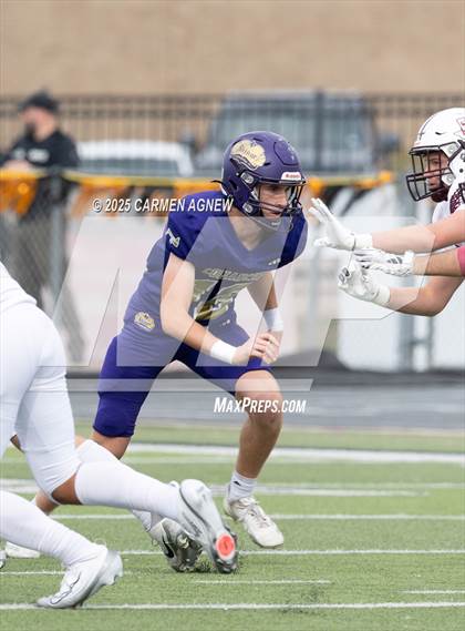 Thumbnail 3 in Shiner @ Iola (UIL 2A D2 Football Regional Semifinal) photogallery.