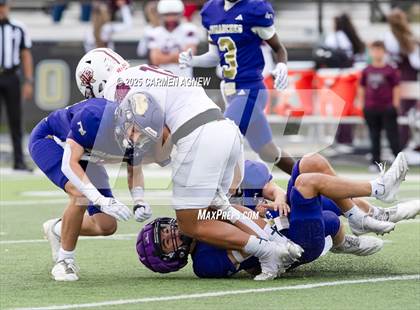 Thumbnail 3 in Shiner @ Iola (UIL 2A D2 Football Regional Semifinal) photogallery.