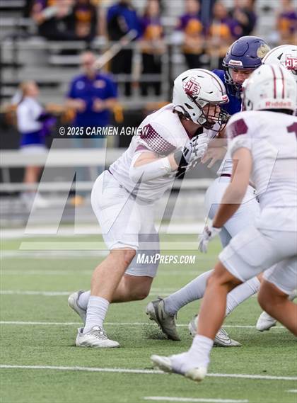 Thumbnail 2 in Shiner @ Iola (UIL 2A D2 Football Regional Semifinal) photogallery.