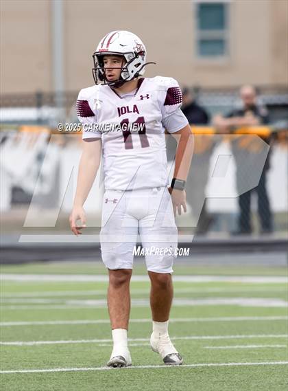 Thumbnail 1 in Shiner @ Iola (UIL 2A D2 Football Regional Semifinal) photogallery.