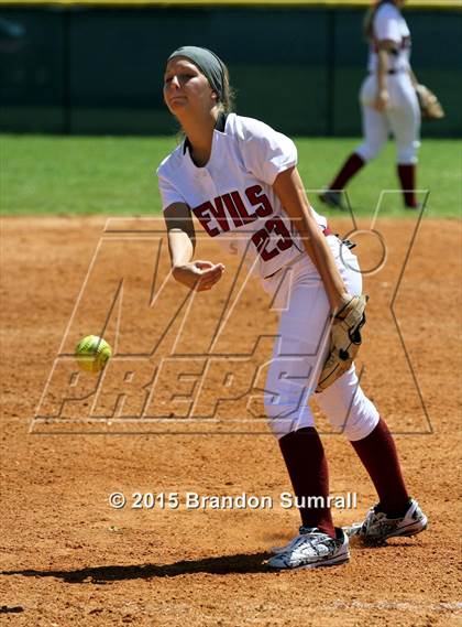 Thumbnail 1 in Jemison vs Maplesville (Panther Classic) photogallery.