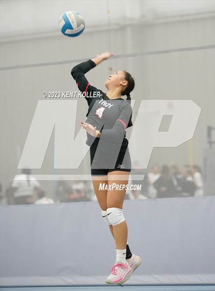 Thumbnail 1 in Troy vs. Lake Fenton (Beast of the East) photogallery.