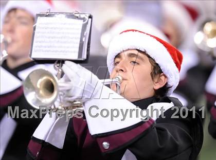 Thumbnail 3 in Trinity vs. Pearland (UIL 5A Division 1 Final) photogallery.