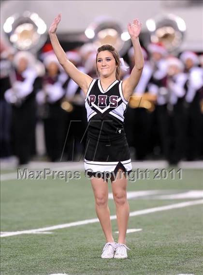 Thumbnail 2 in Trinity vs. Pearland (UIL 5A Division 1 Final) photogallery.