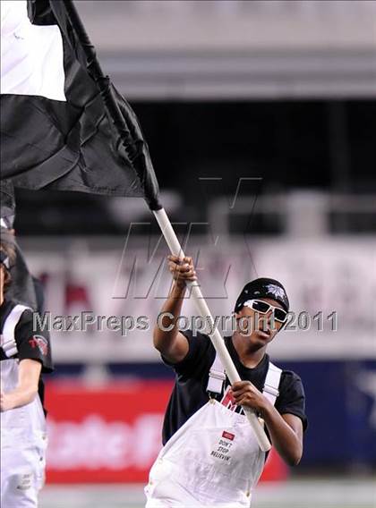 Thumbnail 2 in Trinity vs. Pearland (UIL 5A Division 1 Final) photogallery.