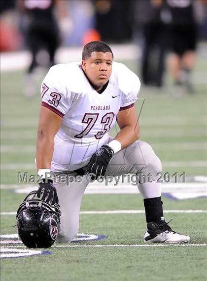 Thumbnail 2 in Trinity vs. Pearland (UIL 5A Division 1 Final) photogallery.