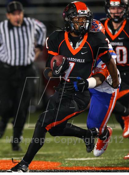 Thumbnail 3 in Edwardsville vs. East St. Louis photogallery.