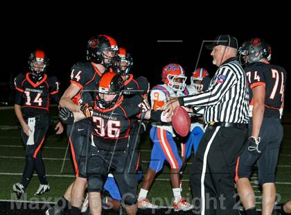 Thumbnail 3 in Edwardsville vs. East St. Louis photogallery.