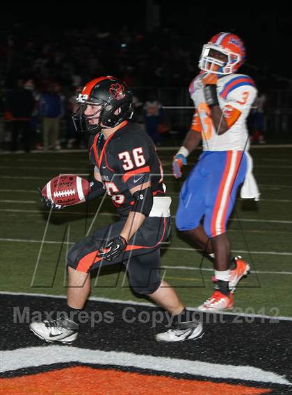 Thumbnail 1 in Edwardsville vs. East St. Louis photogallery.
