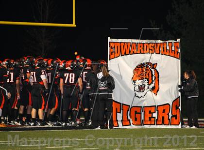 Thumbnail 2 in Edwardsville vs. East St. Louis photogallery.