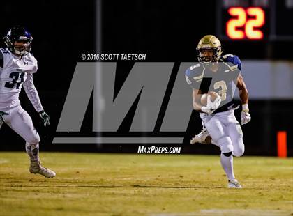 Thumbnail 3 in Riverbend @ Hylton photogallery.