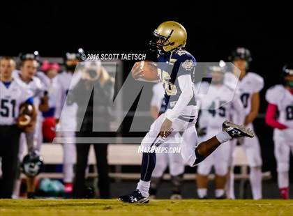 Thumbnail 2 in Riverbend @ Hylton photogallery.