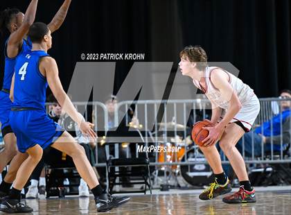 Thumbnail 1 in Federal Way vs. Mount Si (WIAA 4A 3rd Place) photogallery.