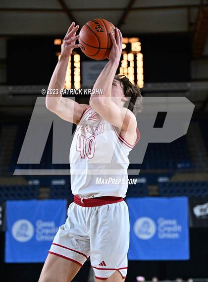 Thumbnail 2 in Federal Way vs. Mount Si (WIAA 4A 3rd Place) photogallery.