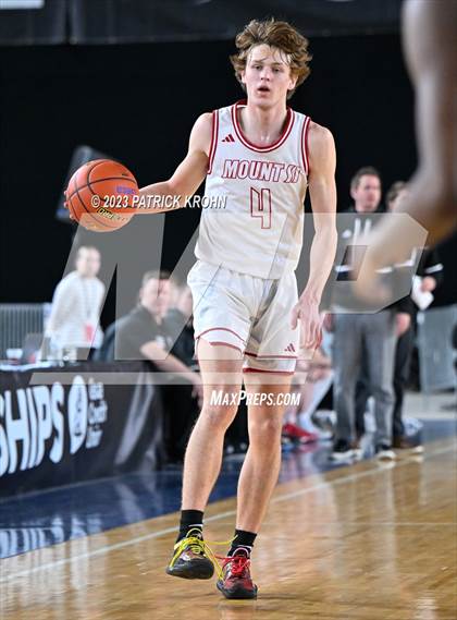 Thumbnail 1 in Federal Way vs. Mount Si (WIAA 4A 3rd Place) photogallery.