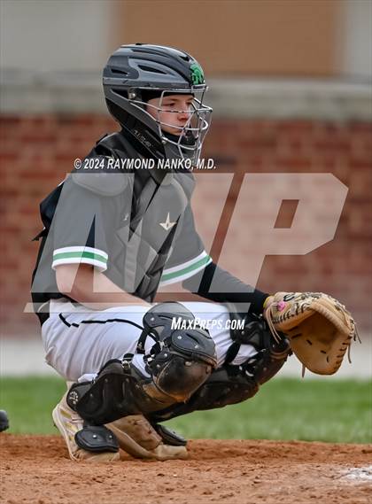 Thumbnail 1 in New Castle @ Yorktown photogallery.