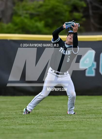 Thumbnail 1 in New Castle @ Yorktown photogallery.