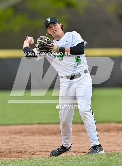 Thumbnail 3 in New Castle @ Yorktown photogallery.