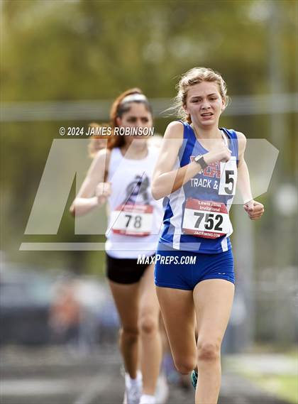 Thumbnail 3 in Lewis James Invitational (3200 Meter) photogallery.