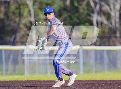 Thumbnail 2 in Hamshire-Fannett @ Kelly Catholic photogallery.