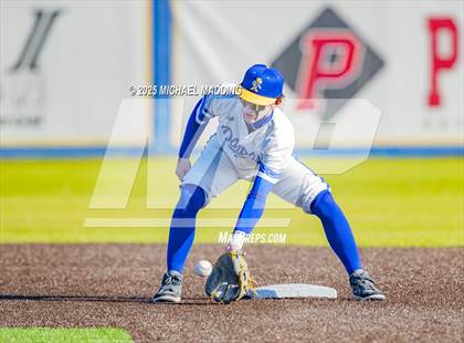 Thumbnail 1 in Hamshire-Fannett @ Kelly Catholic photogallery.