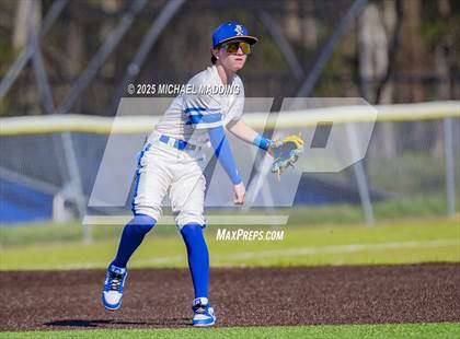 Thumbnail 3 in Hamshire-Fannett @ Kelly Catholic photogallery.
