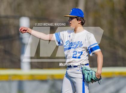 Thumbnail 2 in Hamshire-Fannett @ Kelly Catholic photogallery.